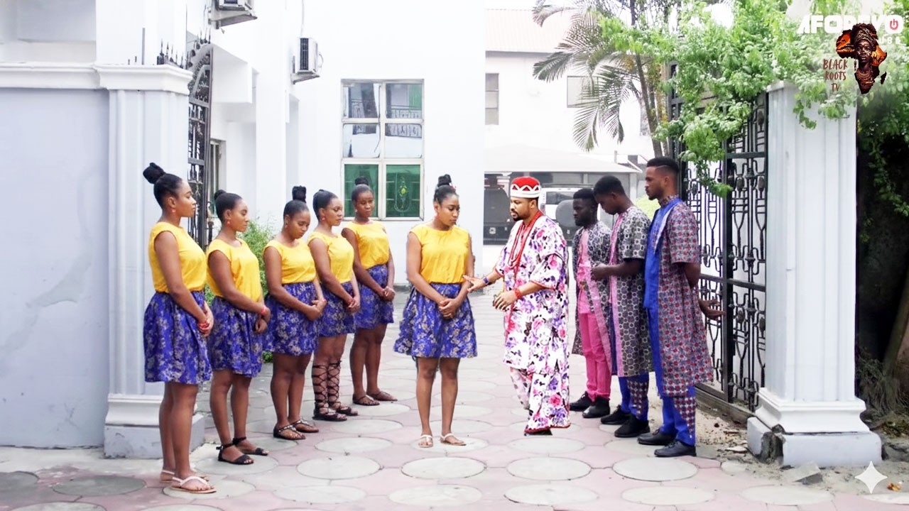 How The Poor Maid That Was Treated Like A Slave In The Palace Became The Next Queen - Nigerian Movie
