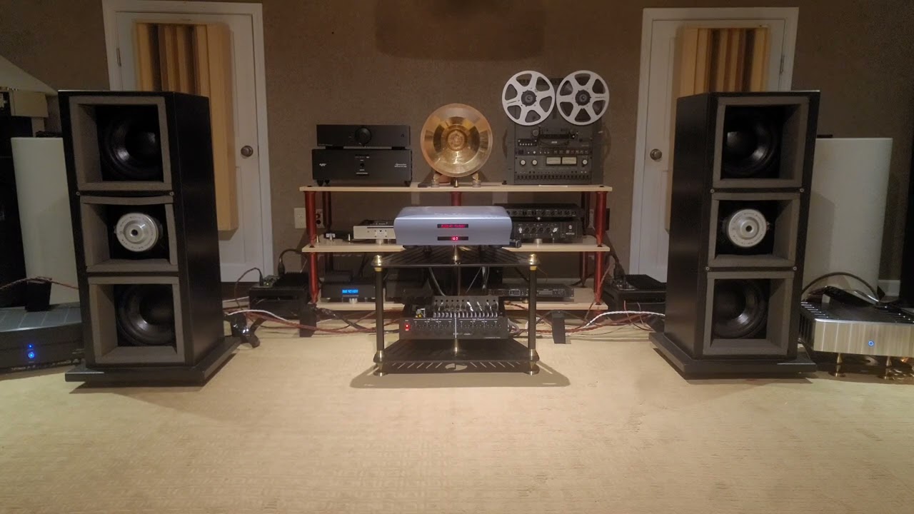 COMPARING STREAMERS: HiFi Tribe Homebuild W JCAT USB card vs HiFi Rose
