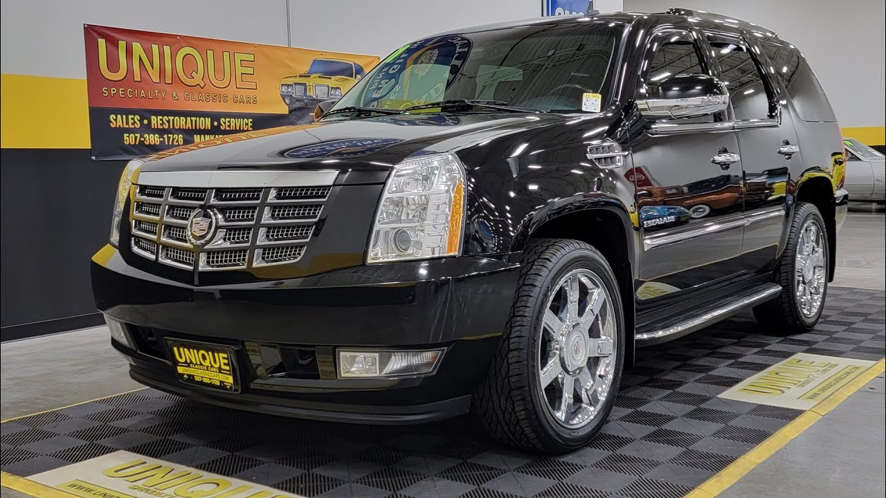2011 Cadillac Escalade Premium AWD | For Sale $23,900