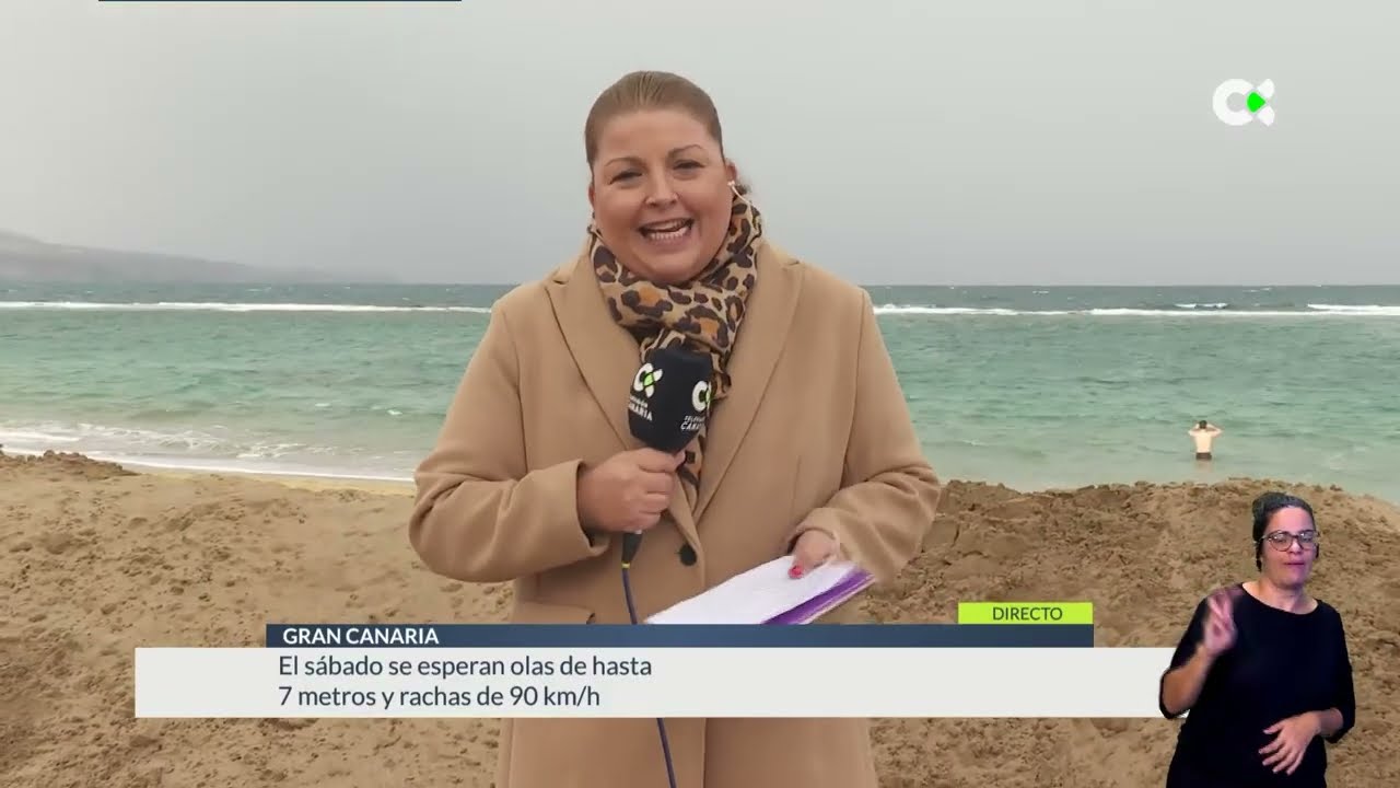 Las Canteras, en Las Palmas de Gran Canaria, con la borrasca Emilia