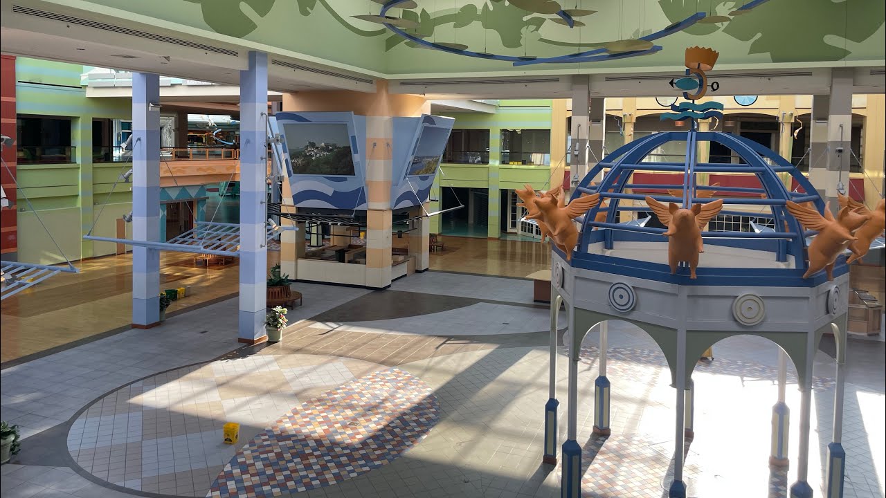 Last video inside forest fair village - taken a week before it closed for good