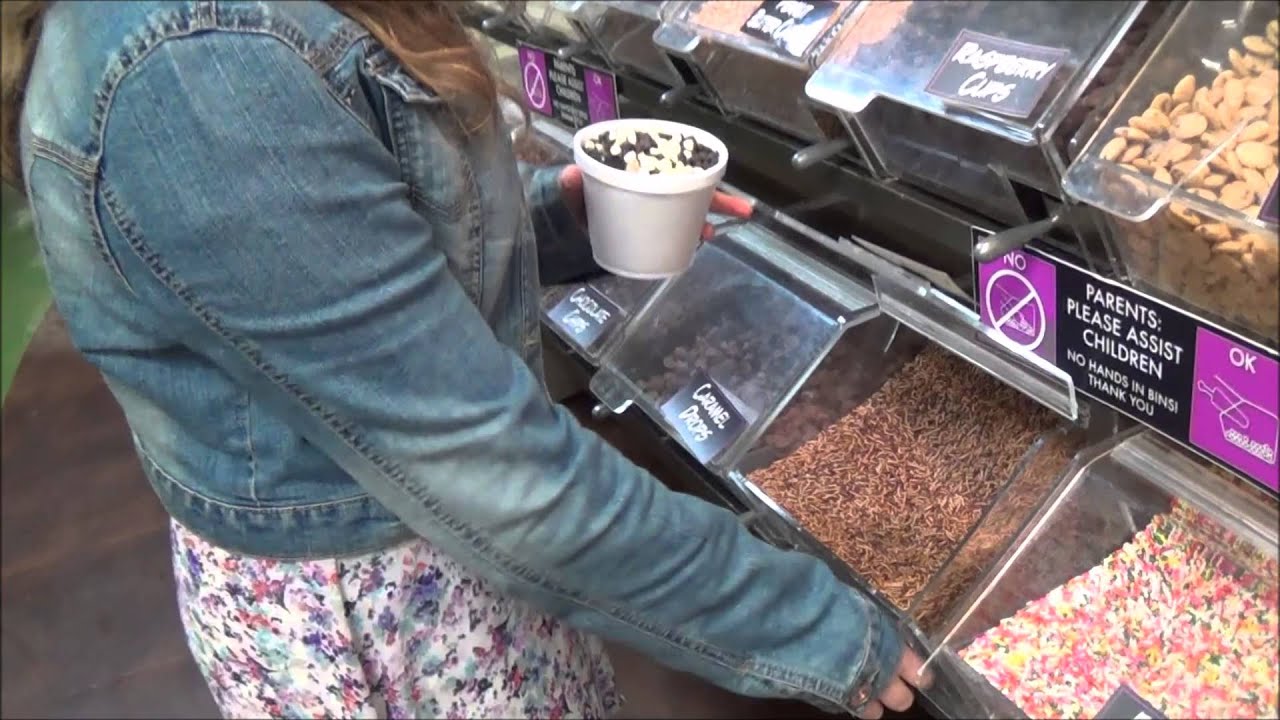 Victoria's last frozen yoghurt at Big Spoon for 2014