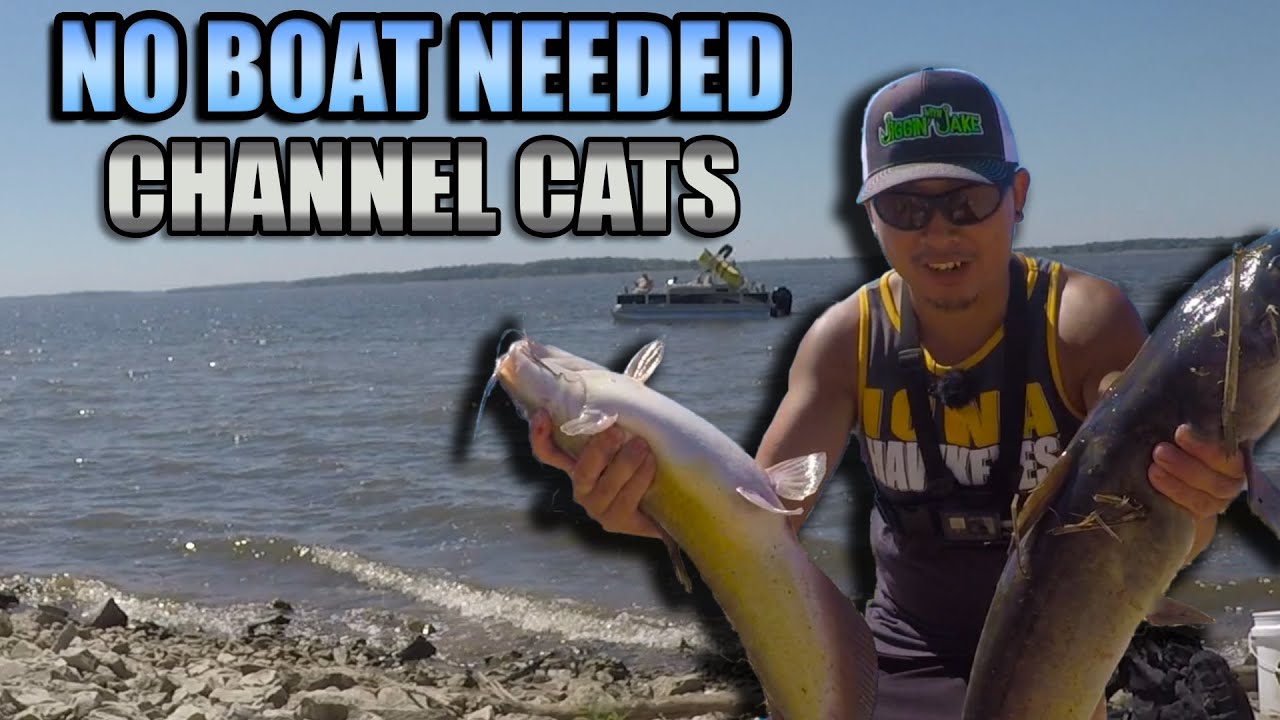 Bank Fishing for Channel Catfish | Boat Comes to Crowd Me!