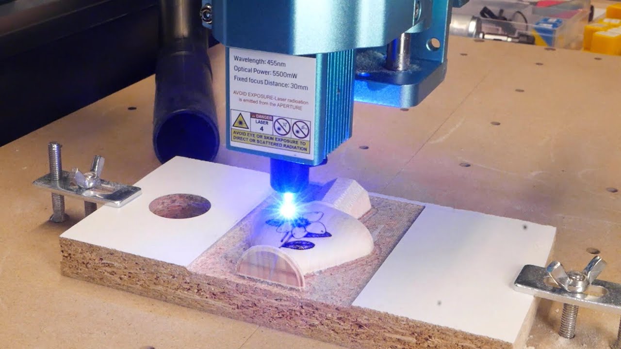 3D laser engraving with DeskProto - the bottle