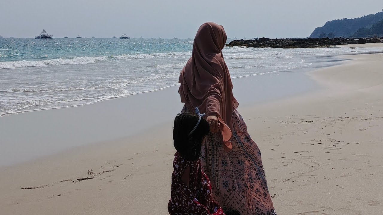 Pesona Pantai Rio by The Beach