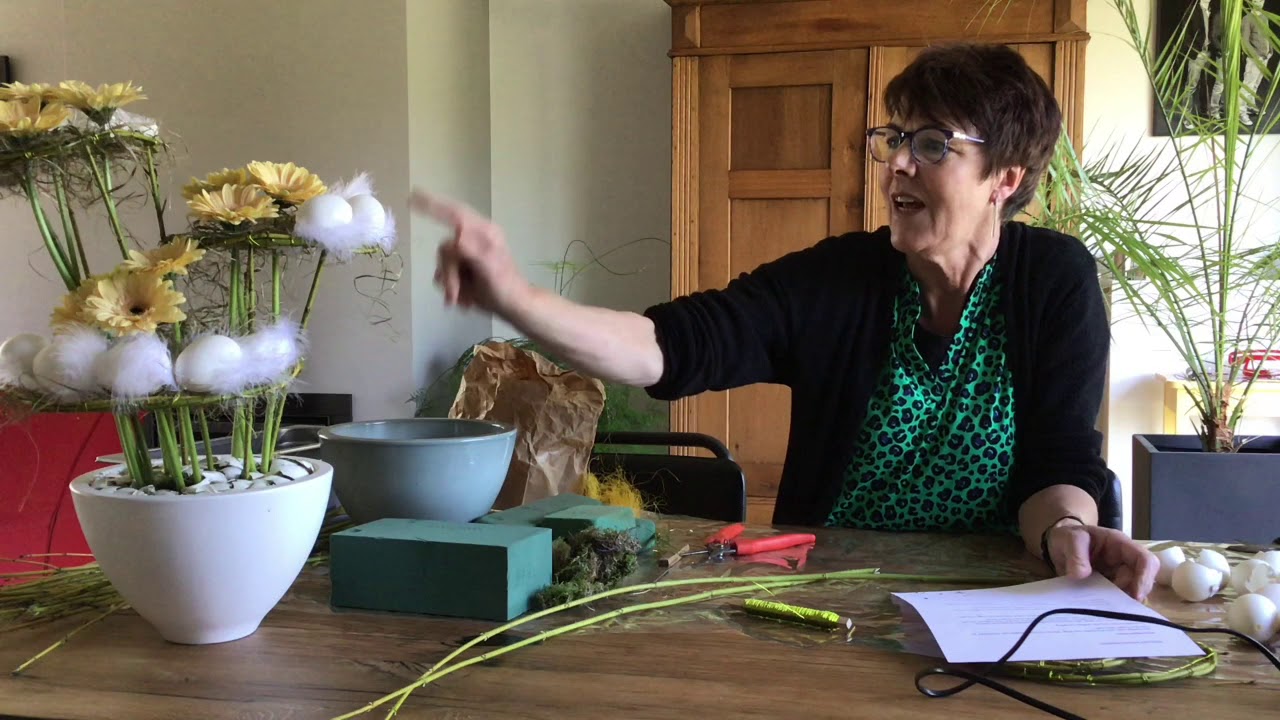 Natuurlijk Apart Bloemschik les: Paasschikking (deel 1)