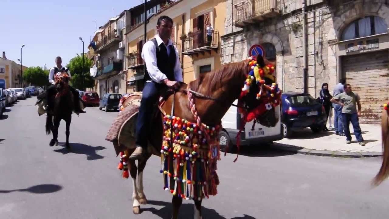San Cataldo festa del Crocefisso di padre R. Pirrelli