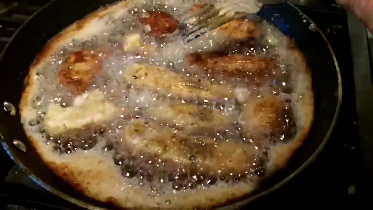 Как приготовить полосатого окуня (жареного на сковороде)