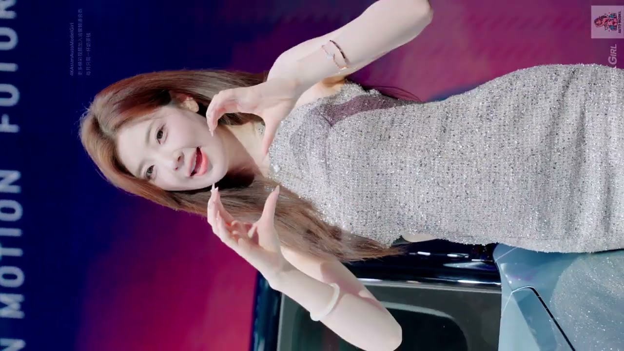 4K 2025 上海车展 Shanghai Auto Salon #春晓 網紅車模 레이싱모델 Beautyleg Racing Model オートサロン  走秀 fancam  #여자모델