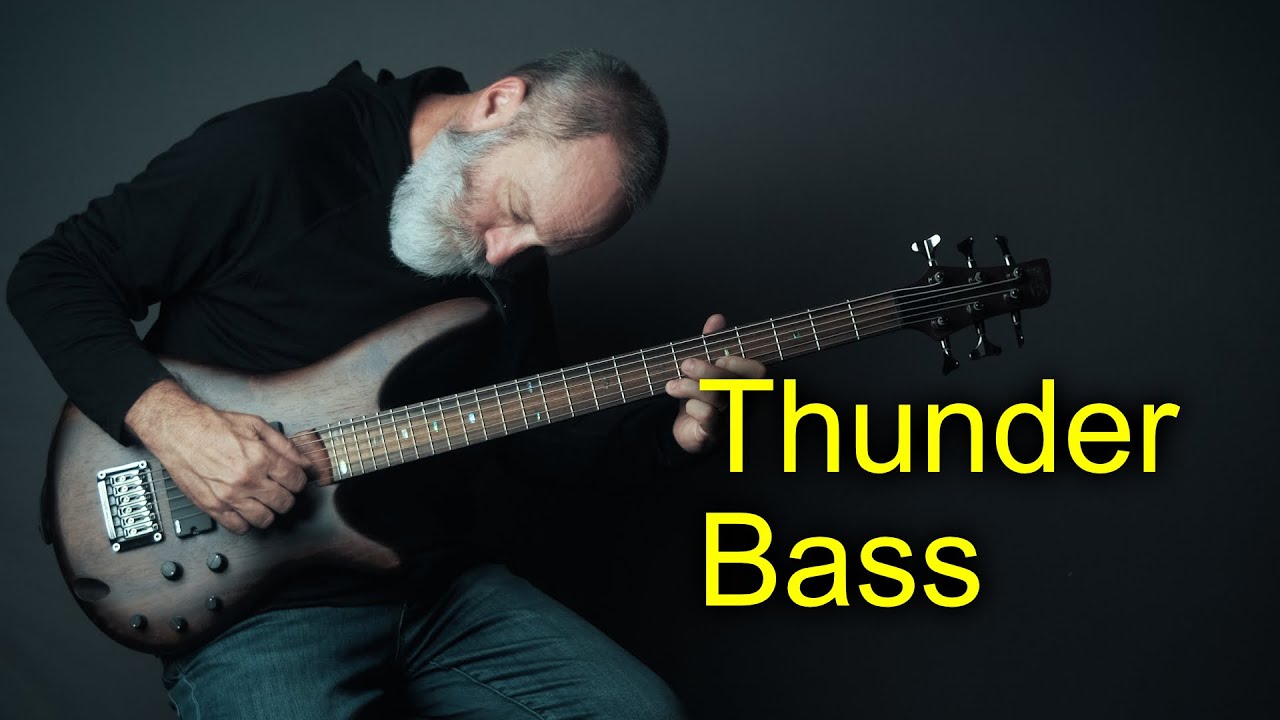 I Play a Massive Ambient Bass Soundscape (Ibanez SRC6)