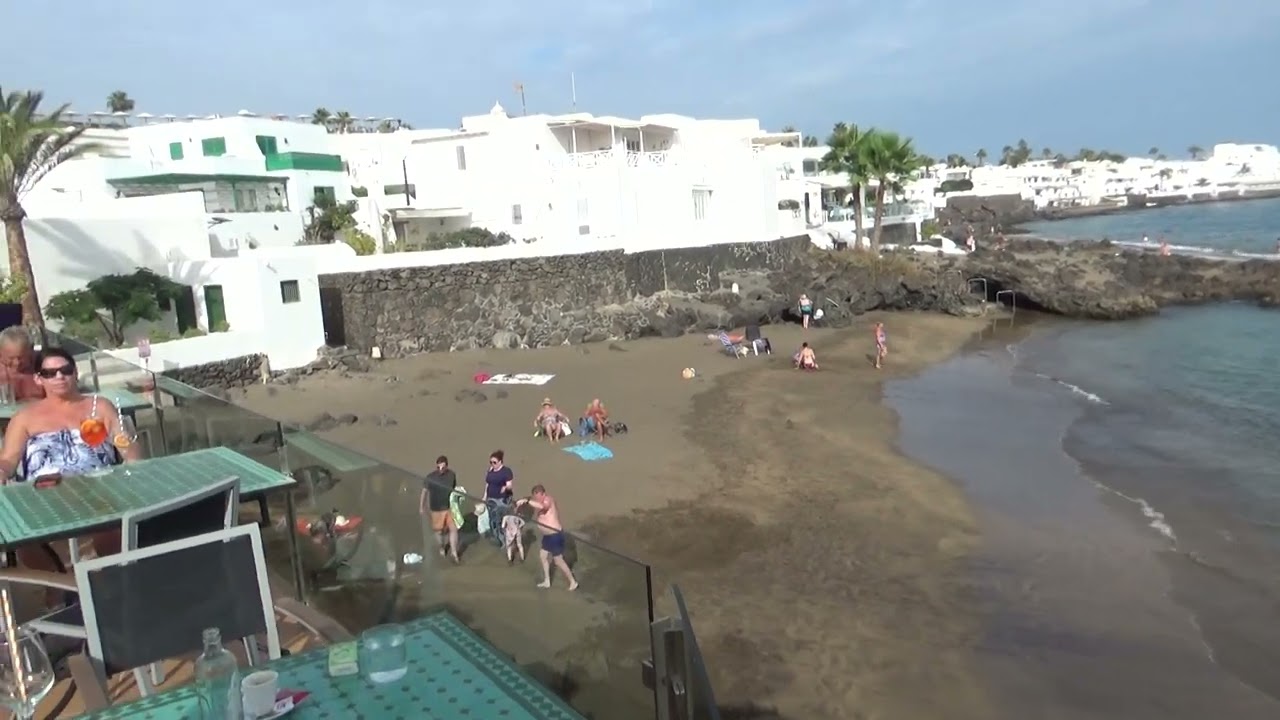 walk along  the beach side porta da carman part 7