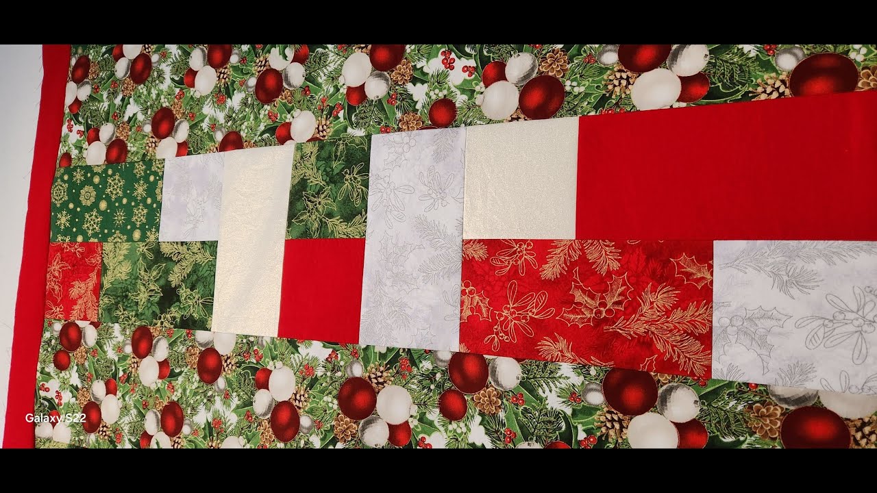 Christmas quilt with pattern from Villa Rosa Designs
