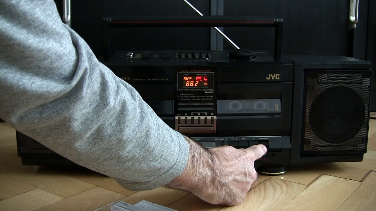 JVC PC V 77G