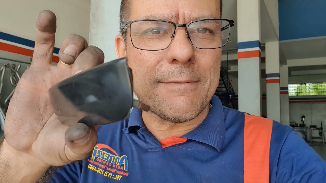 C4 VTR: PORTA MALAS ABRE AO ABRIR A PORTA DO MOTORISTA! QUAL A CAUSA E COMO RESOLVER!!