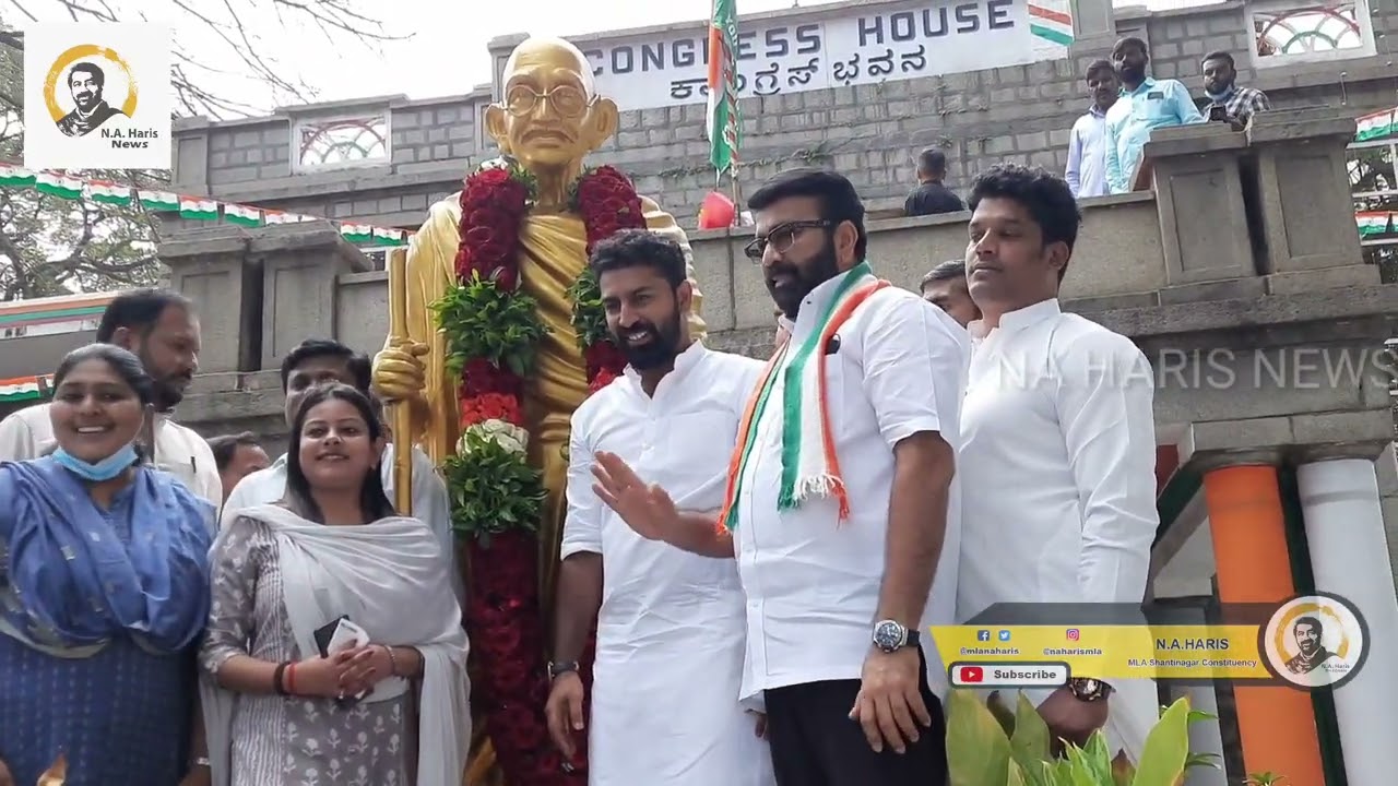 Nalapad Mohammed garland to Mahatma Gandhi statue with Mla NA Haris