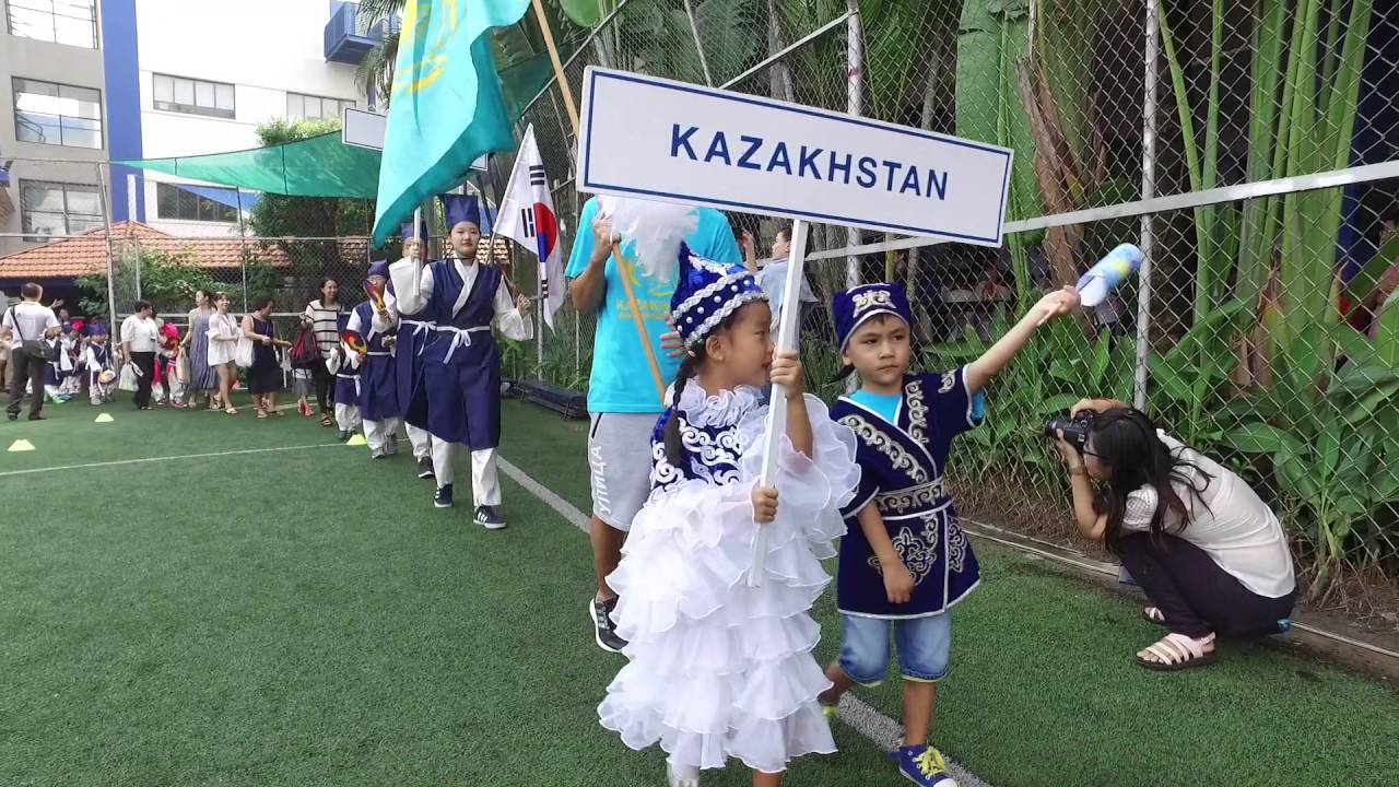 Celebration of Culture Flag Parade– 2016 | ISHCMC