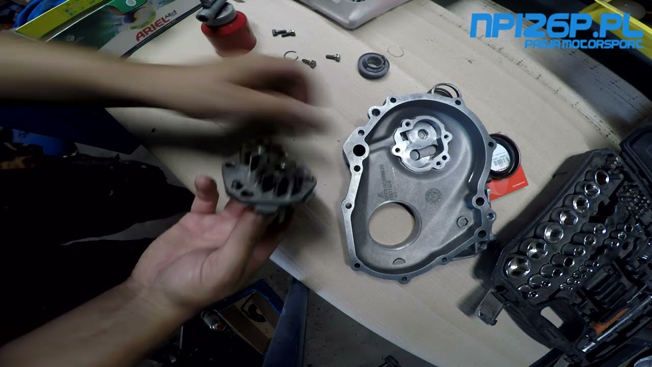 Montaż pompy oleju fiat 126p