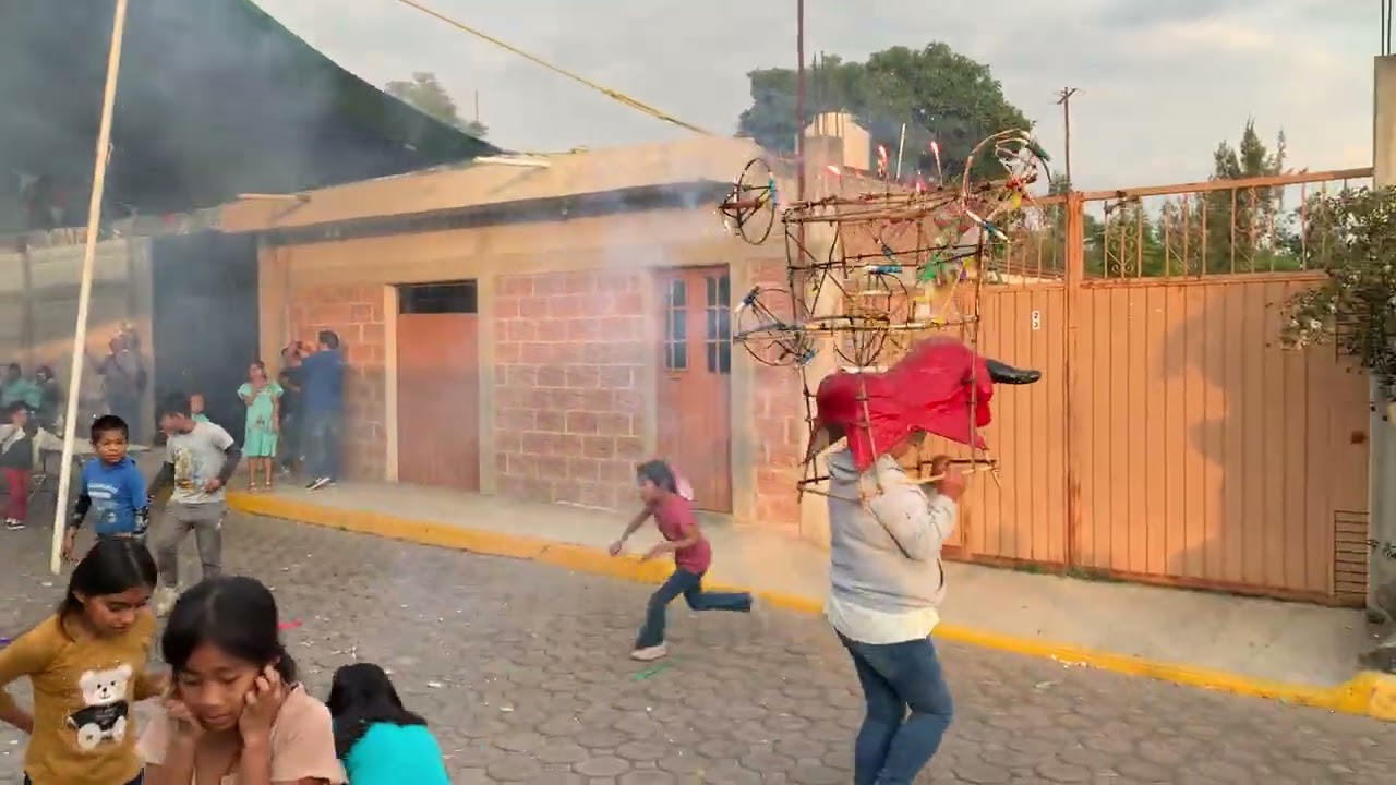 2 torito en la mayordomía 11 de diciembre 2025