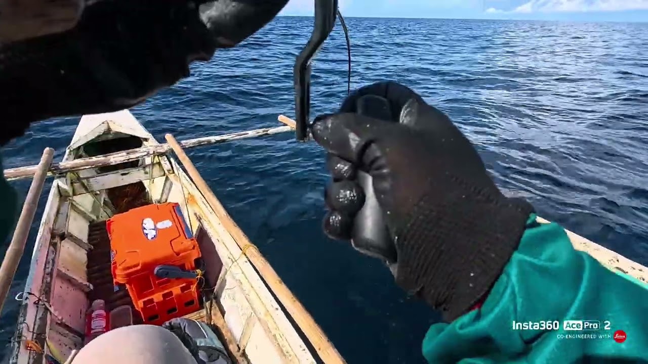 Pov. Giant Trevally #fishing #jigging #anglerph #reelmenanglers 