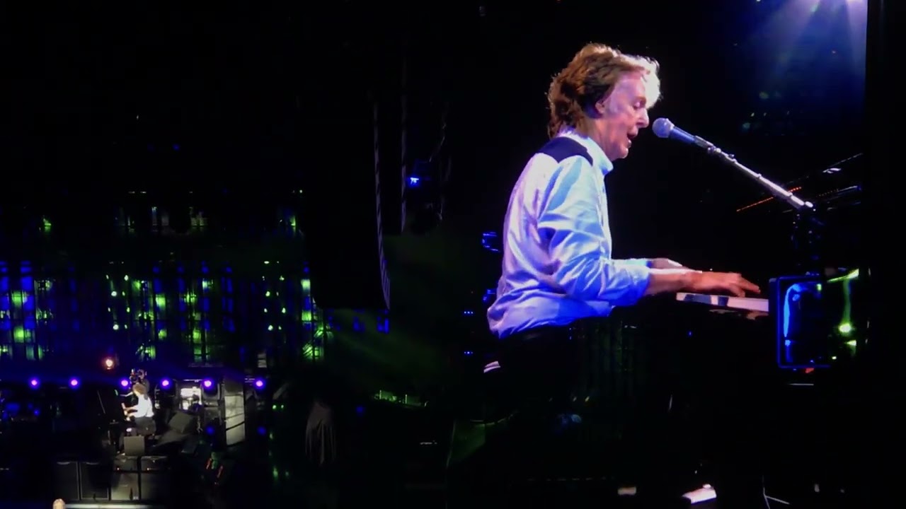 Paul McCartney - Nineteen Hundred and Eighty Five (Live) - July 26, 2017