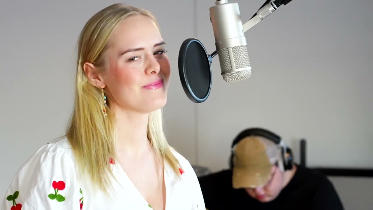 Trine Therkelsen - Om Lidt (Dr&oslash;mmenes Land)