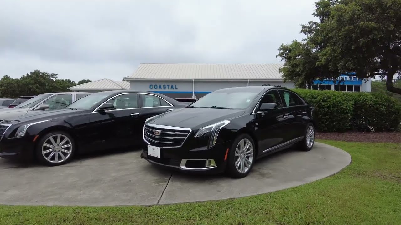 A closer look at 2019 Cadillac XTS in Black Raven