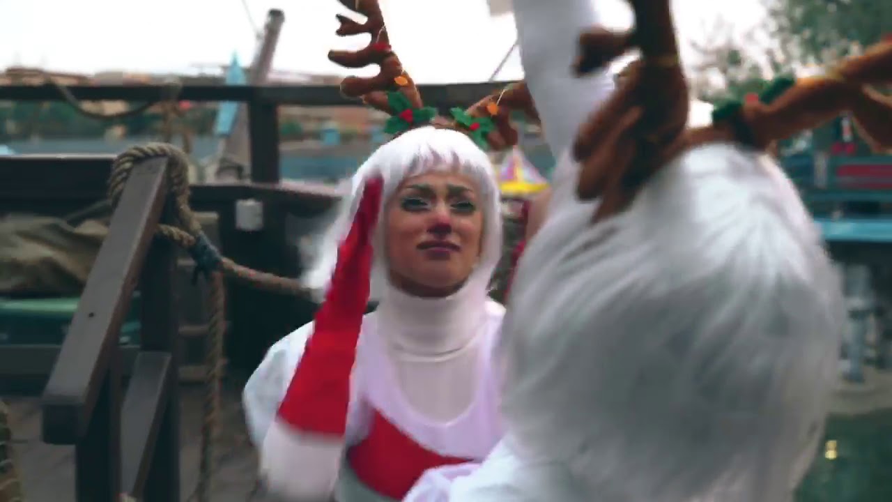 Trailer: L'arrivo di Babbo Natale all'Edenlandia