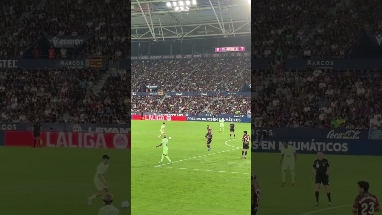 🤯 El Golazo de Pedri al Levante. #foryou #football #youtubeshorts #ytshorts #fyp #fun #funnyvideo