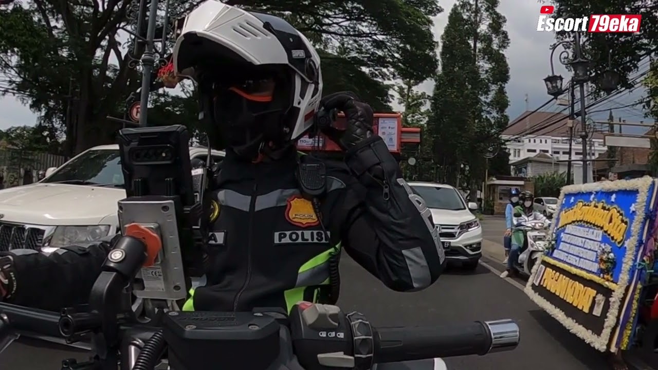 Vlog pengawalan  Wapres RI ke 10-12 || Respon beliau saat dapat info berita Duka