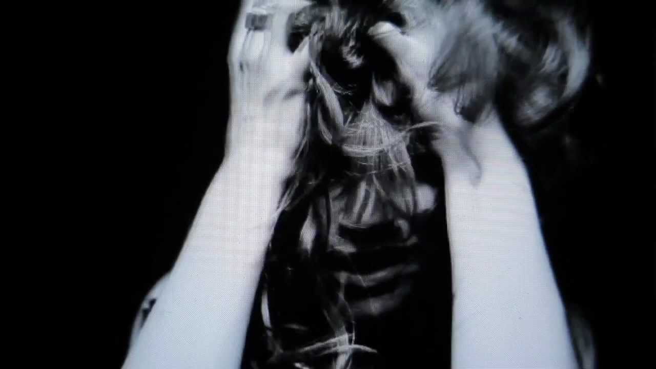 Sun Glitters - Love Me (:PAPERCUTZ Remix) [Official]