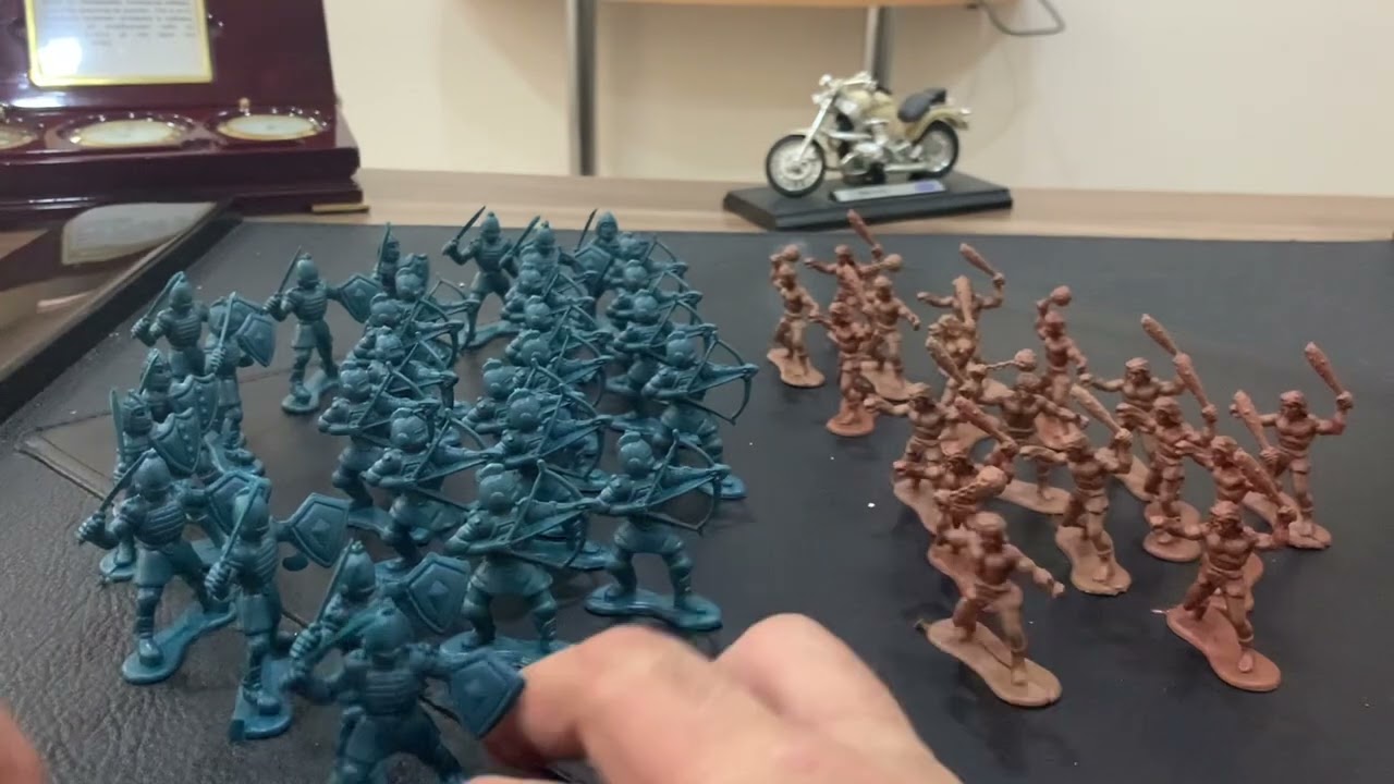 Редкие Солдатики Фирмы Toyco 1983 / 1983 TOYCO DRAGONRIDERS AND DEMON KNIGHTS RARE TOY SOLDIERS