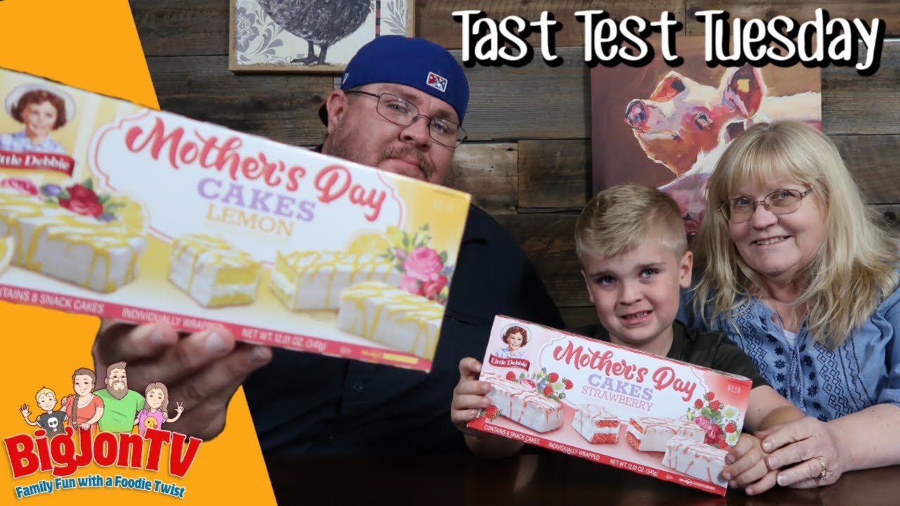 Little Debbie Mother's Day Snack Cakes || Taste Test Tuesday