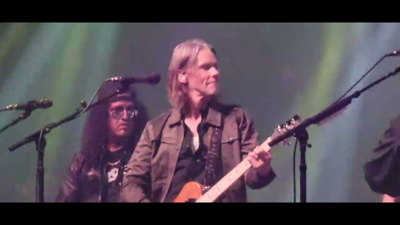 Gov't Mule ,Slash , Myles Kennedy/Hunger Strike/Dear Mr Fantasy/ Xmas Jam  12/9/23