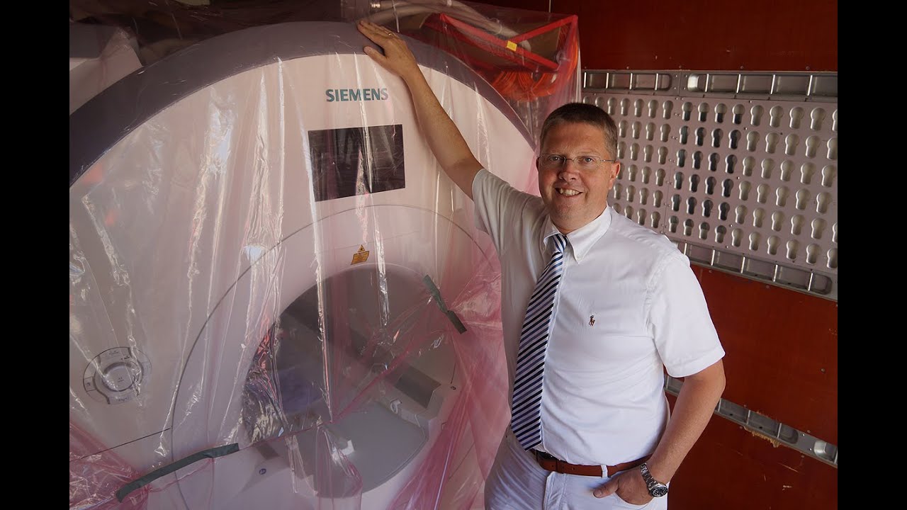 angeliefert: Hochleistungs MRT Siemens Aera @ Diagnostik München (15.07.2015)