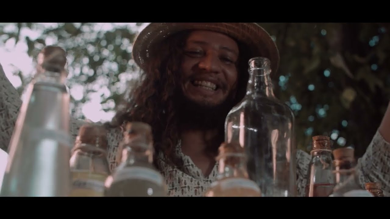 Caligari - QUANTO CUSTA part. MV Bill, Kamau, Fabio Brazza, Rapadura.... (ÁLBUM e FILME)