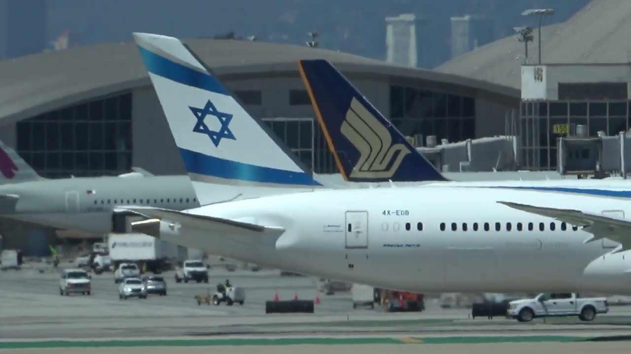 Boeing 787 Dreamliner El Al Israel Airlines LAX Take-Off