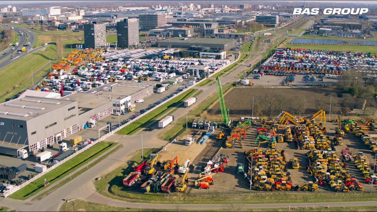 Wij zijn BAS Group, dé partner die ondernemers in de transportwereld vooruit helpt.