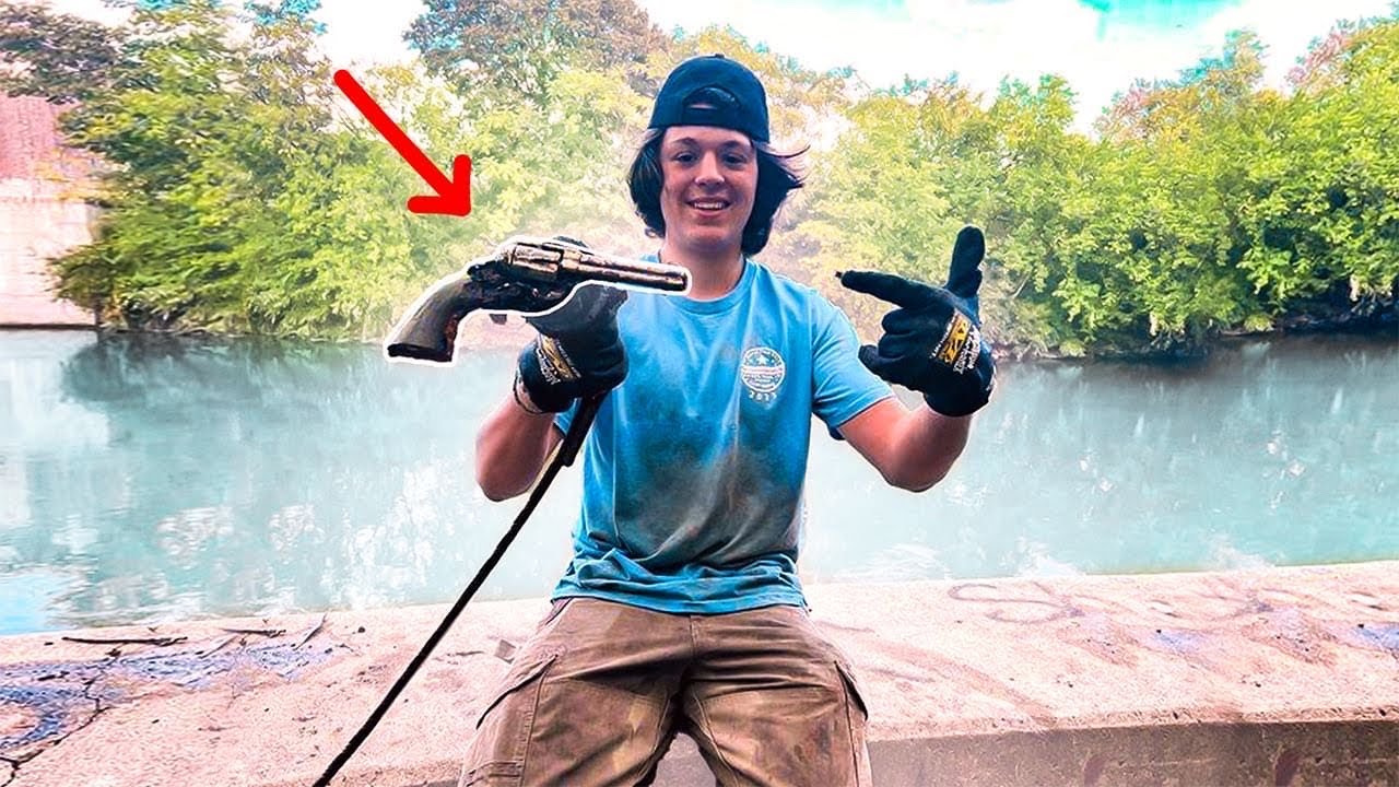 Magnet Fishing In Chicago Never Disappoints !!