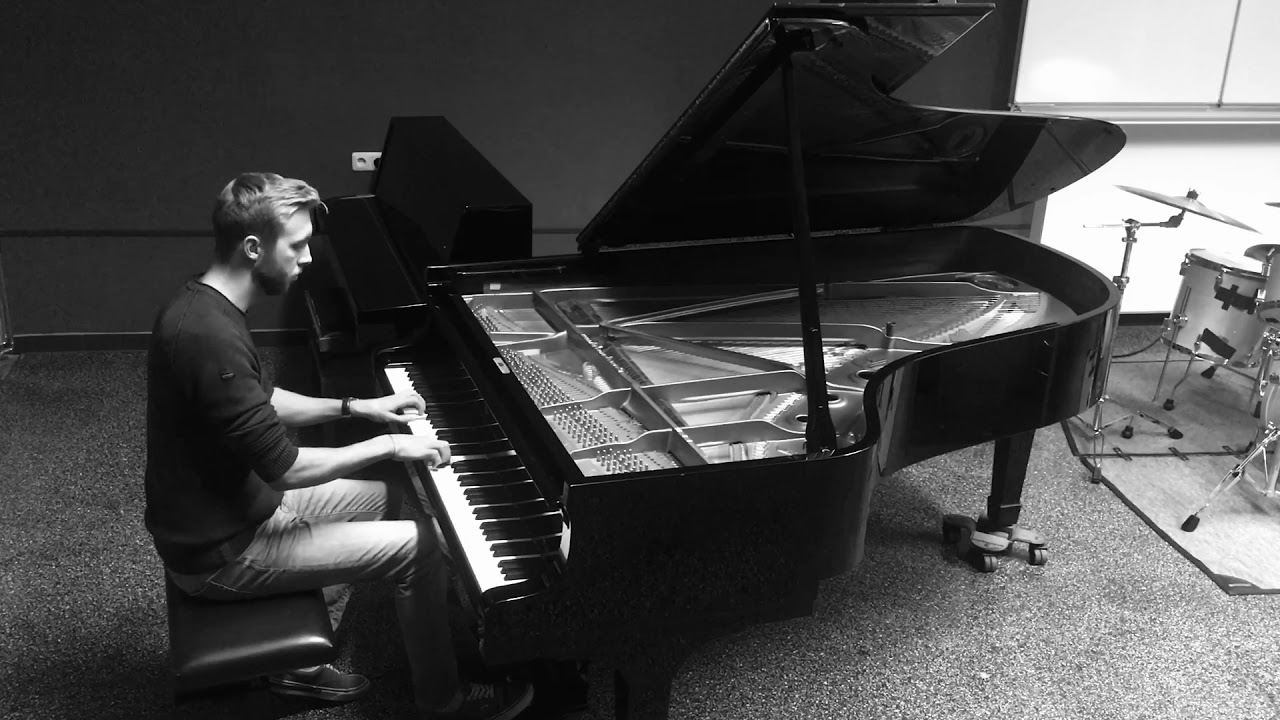 James Bond Theme | Piano Cover