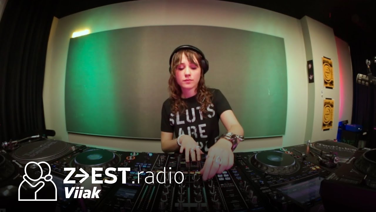 Viiak ~ Hard House & Techno set