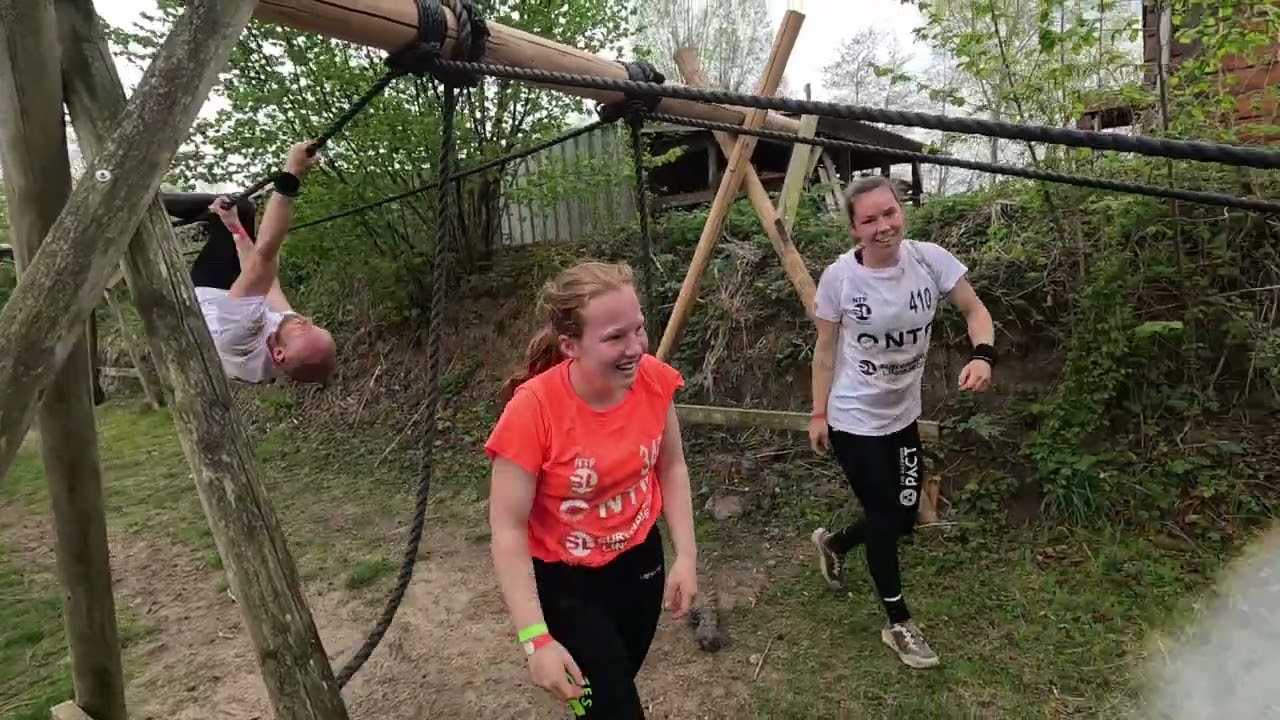 Survivalrun Elst '25 Koppelrun 8km Vera van der Meijden en Joey Bakker