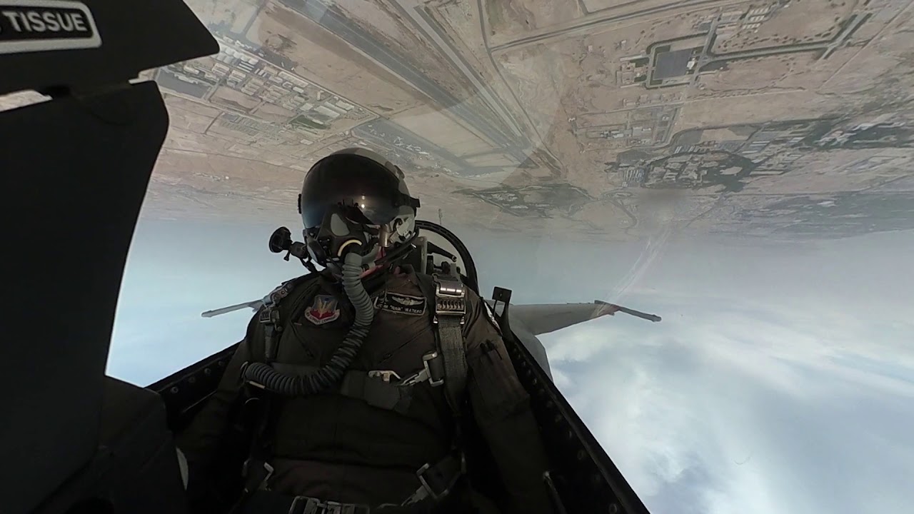 Fly the F-16 Demo with Maj John 