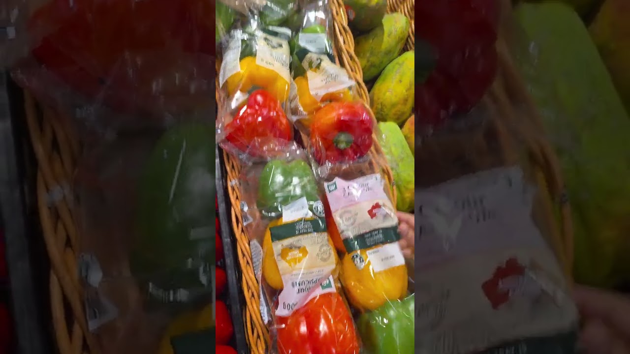 #Woolworths#shopping # chalorey phupu jaan ke sat shopping ku 😂😂