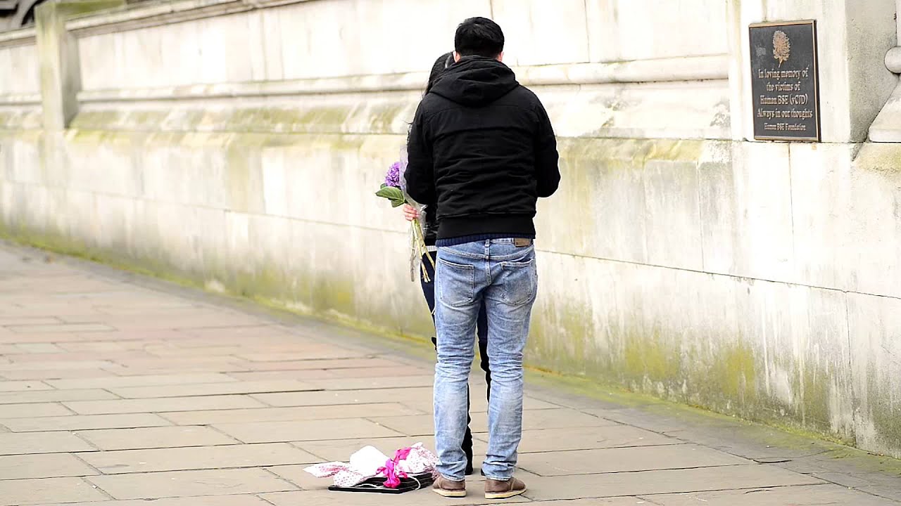 Singing Serenade - London Proposal