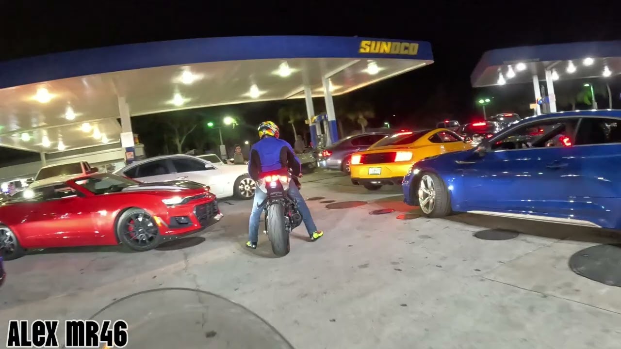 BIKERS VS COPS