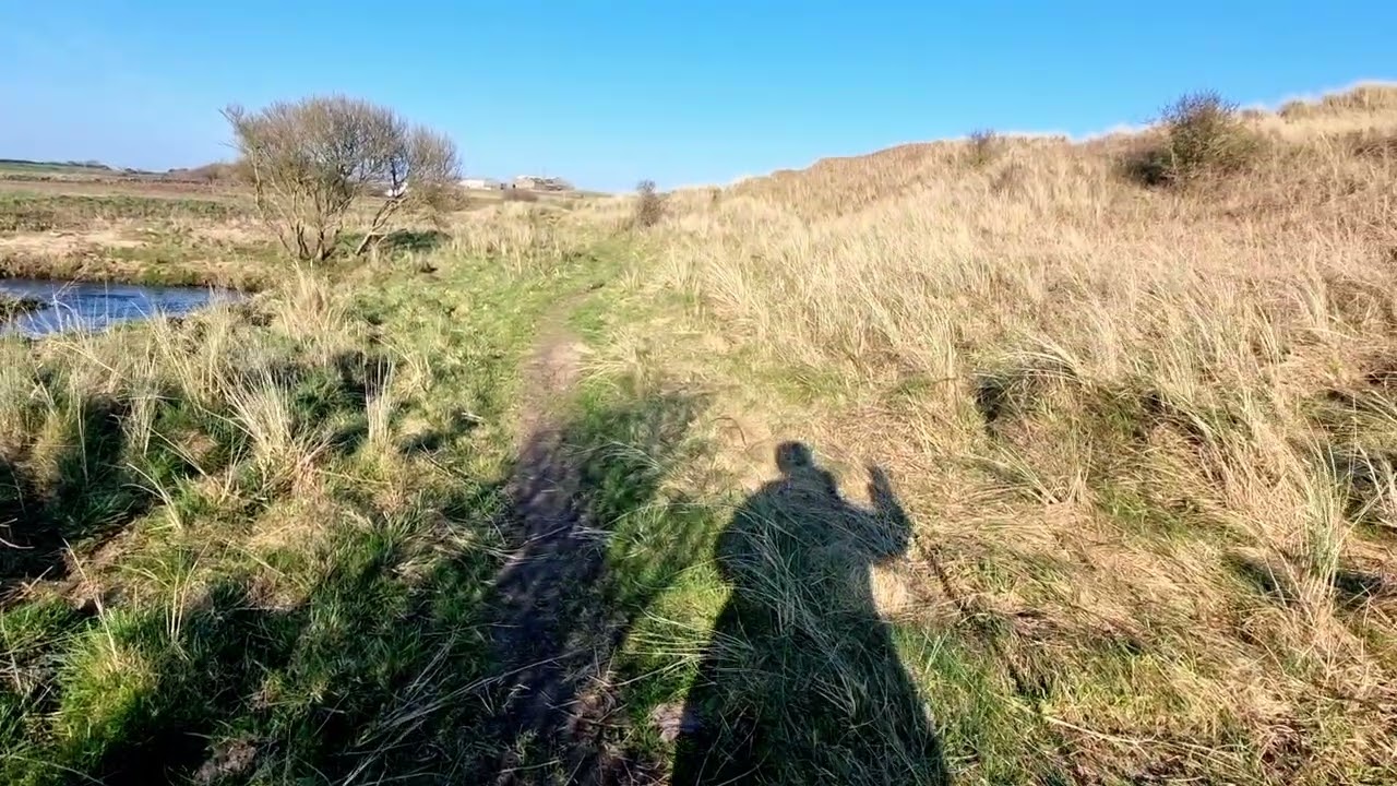 #walkwithme #aberffraw #sky #sunnyday 