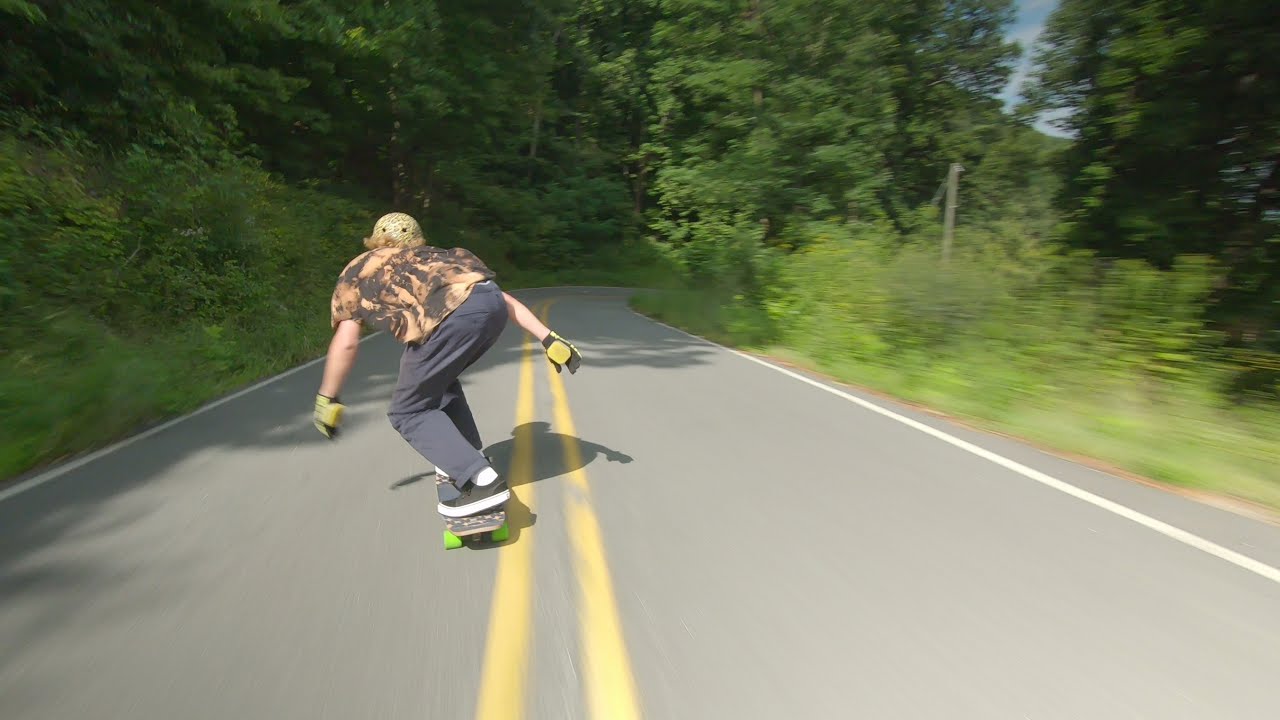 Griffen Adams knows how to longboard #skateboarding #shorts #longboarding #action