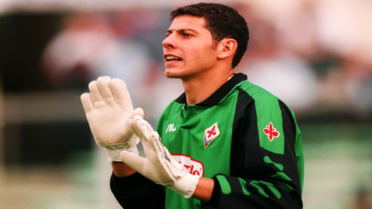 Francesco Toldo saves
