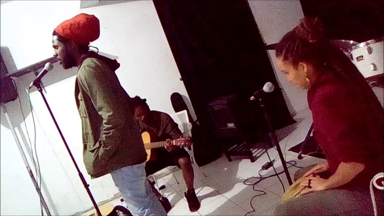 Chronixx & Kelissa @RasTaMus 2016 Acoustic Freestyle