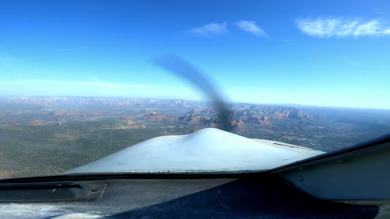 Flying into Sedona (KSEZ) in a 1976 PA-28/181 Archer II.